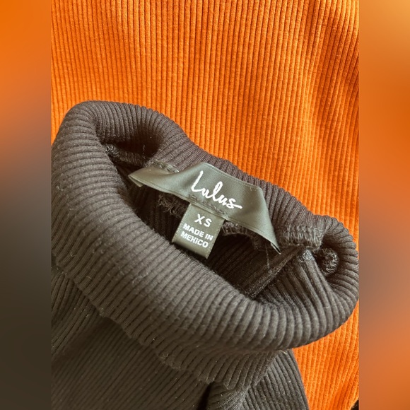 lulus | 2-for-1 Ribbed Long Sleeve Mock Neck Bodysuit XS Black and Rust Orange - Picture 5 of 6